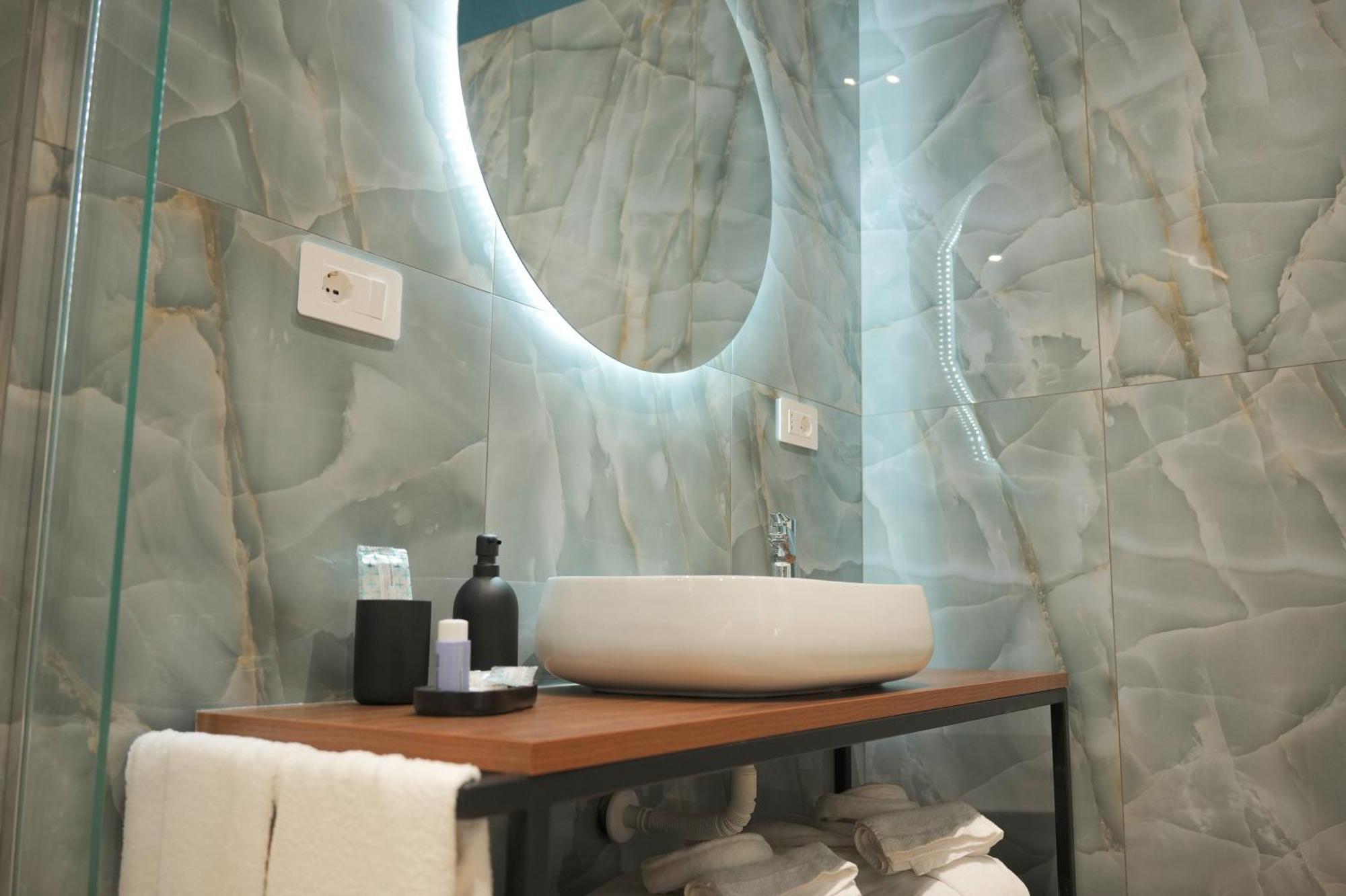 נאפולי Toledo Luxury Rooms - Lr Collection מראה חיצוני תמונה