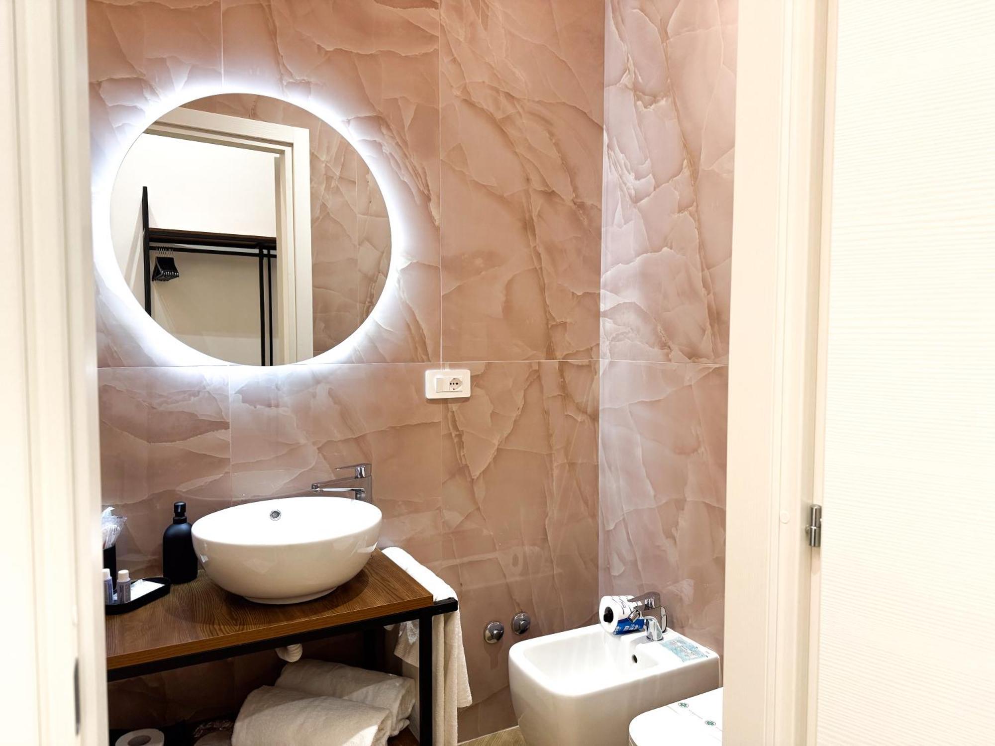 נאפולי Toledo Luxury Rooms - Lr Collection מראה חיצוני תמונה