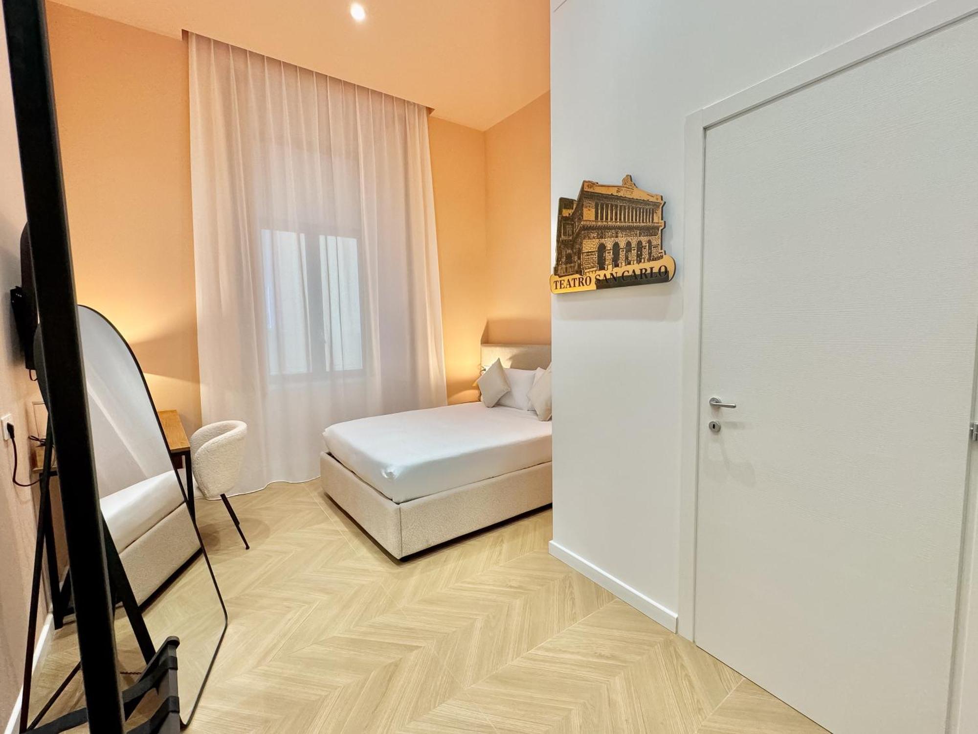 נאפולי Toledo Luxury Rooms - Lr Collection מראה חיצוני תמונה